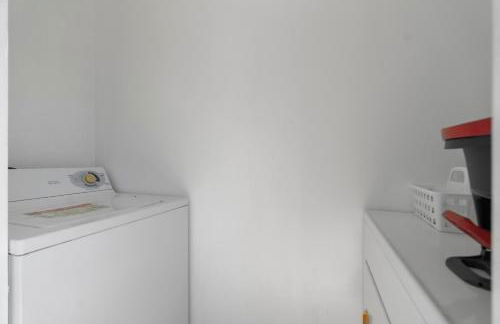 Stylish 2BR Villa full kitchen 10 mins from Beach - Foto 6