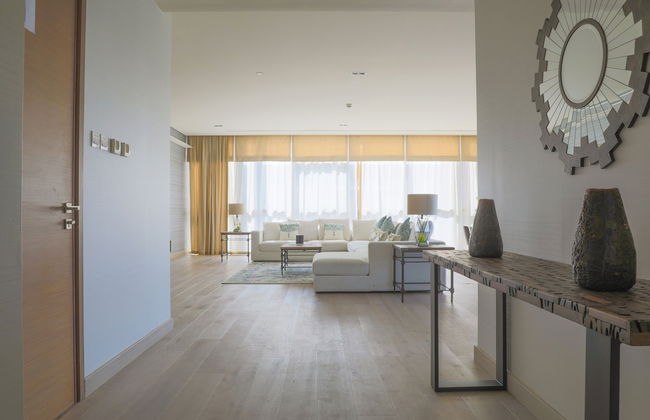 Nasma Luxury Stays - City Walk - Photo 16