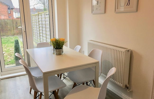 Eastleigh House near Airport - Foto 7