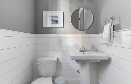 The Maple House - Huge Backyard & Mins to Broadway - Foto 56