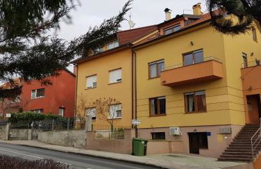 Apartman Maksimir Lux Zagreb-145m2 - Photo 28
