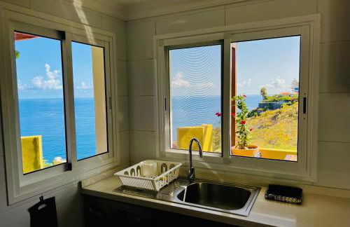 Villa con piscina climatizada y vistas al mar - Foto 36