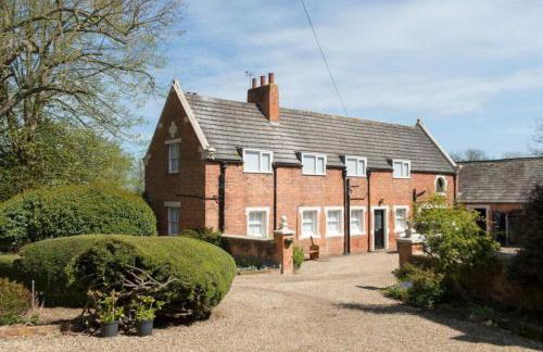 Enholmes Coach House - Foto 1