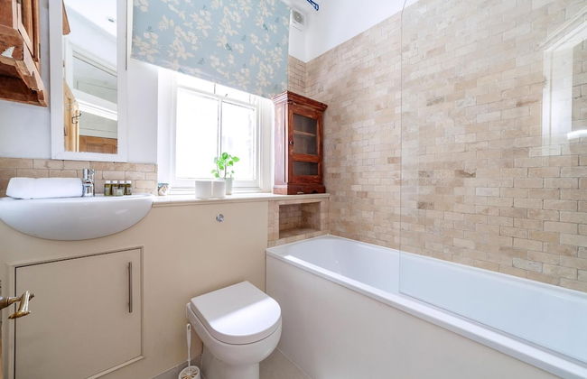 Cosy and Spacious Home - Foto 18