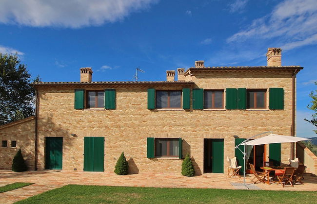 Cottage in Montelabbate With Pool & Forest - Foto 35