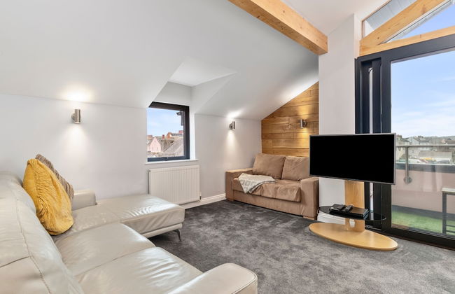 Billycan Penthouse - Tenby Town Centre - Photo 13