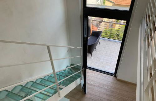 PENTHOUSE LUCE Milano near Metro-Bus-tram - Foto 12