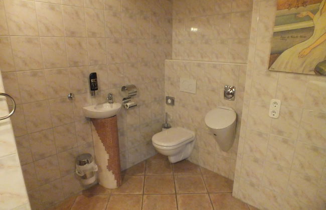 Rheinufer Lodge - Foto 20