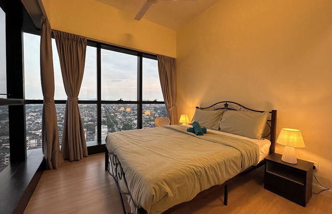 Skyline Luxe 4BR Retreat with En-suites - Foto 15