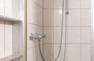 Arbeiterapartment mit 2 Betten, Küche, Bad - Foto 7