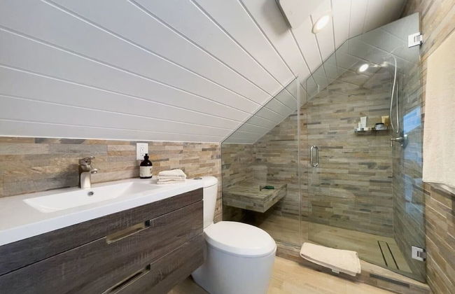 The Little White House 5 Bedroom Home - Foto 17