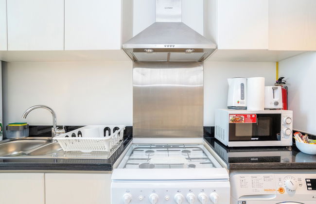 Tanin - Stylish Apartment With Balcony And Cityscape Views - Photo 4