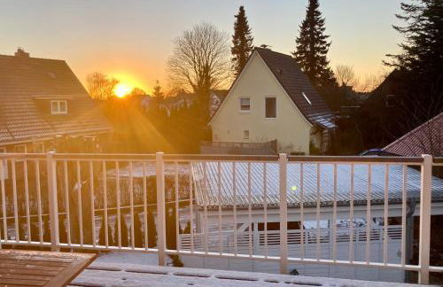 Gemütliche Wohnung mit Sonnenterrasse im blauen Holzhaus - Foto 3