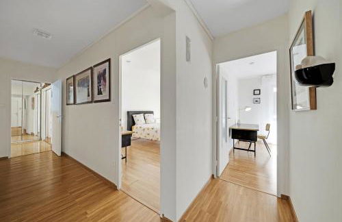 T5 Spacieux, Parking, Proche Gare et Centre - Foto 6