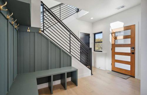 Modern Mountain House with Spa and Scenic Views - Foto 26