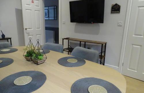 Modern & Stylish Home at the corner of famous Penny Lane in Liverpool - Foto 65