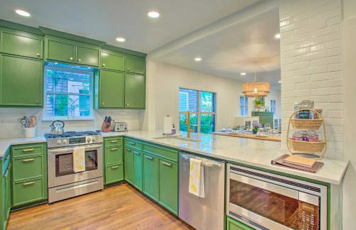 Newly Updated and Charming Azalea District Home - Foto 11