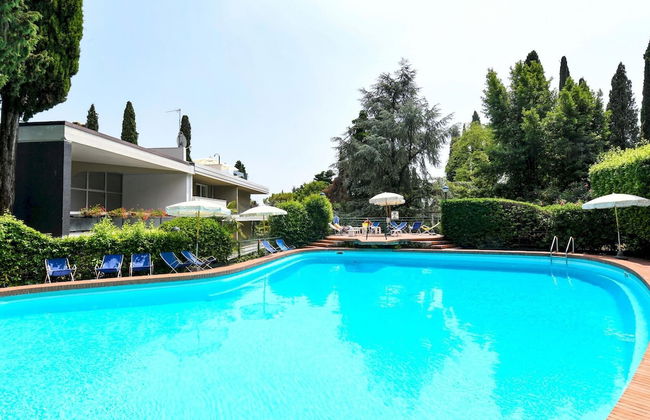 Residenza Villa Alba - Photo 1