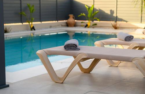 Petrus Luxury Villas in Old Hersonissos - 3 Bedrooms & 3 Bathrooms - Foto 10