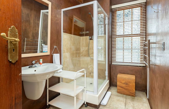 Loader 16 - Photo 17