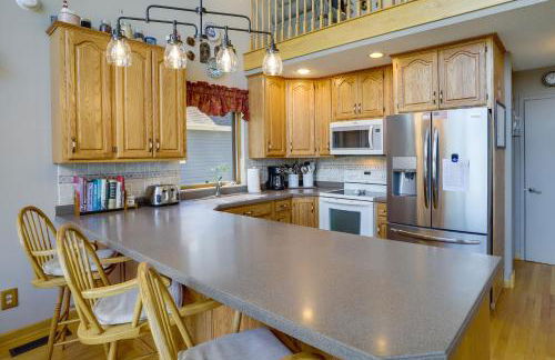 Lakefront Vandalia Home with Boat Dock and Gas Grill! - Foto 10