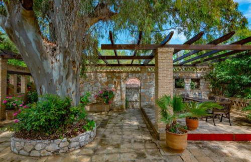 Yiolanda Pool Villa by "Elite" - Foto 15