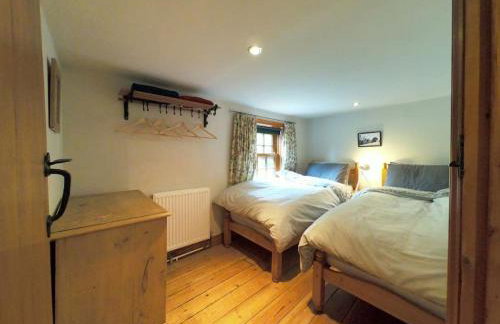 Rose Cottage, 2 Bedroom Cottage with character, near Southwold - Photo 7