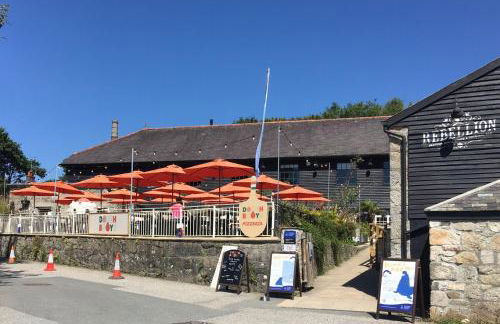 Quay Courtyard, on the harbour with free parking - Foto 23