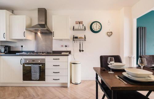 Beautiful 3 Bedroom Home Near Worcester - Photo 40