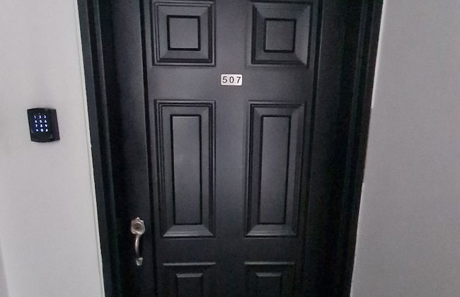 507 Moderno Aparta-Suite en Versalles Tipo Loft - Cali Tower Suites & Lofts - Photo 3