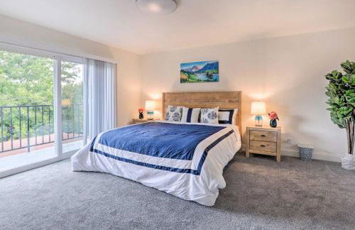 Relax Fireside and Play Pool! Home 4 Mi to Dtwn Reno - Foto 14