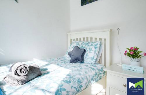 SPACIOUS, Quiet, 5 Bed 2 Bath House with Free Parking, near NEC, Airport & Solihull - Foto 33