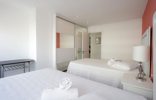 Figueira Beach Vibes Apartment - Photo 28