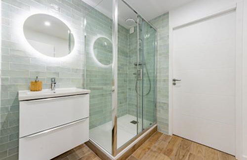 Villa 15 personnes - Piscine - Jacuzzi - Clim - Bar - Billard - Cinéma - Vue Panoramique - Foto 54