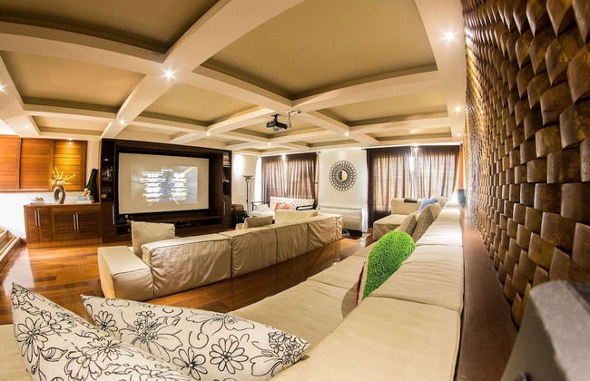 Mansão Exuberante Pé na Areia Ferradura - Photo 63