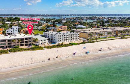 Emerald Residences Of Belleair Beach - Photo 24