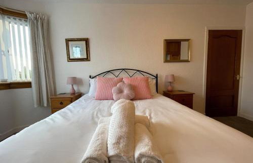 1930s 3Bed House in Quiet Village w/ Large Garden - Foto 18