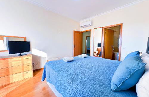 Balaia Poolside House with Sea View by BeCherish - Foto 38