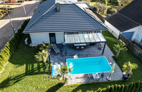 großzügige Unterkunft mit Terrasse - Foto 1