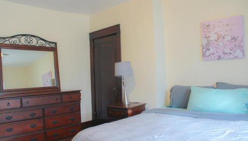 Comfy and Spacious 3 BR - Easy City Access - Foto 3