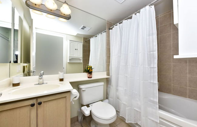 Sarkar Suites - 3888 Duke of York Blvd - Photo 6