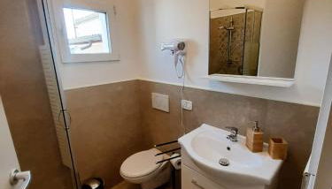 MAJA HOME - Foto 5, Shower