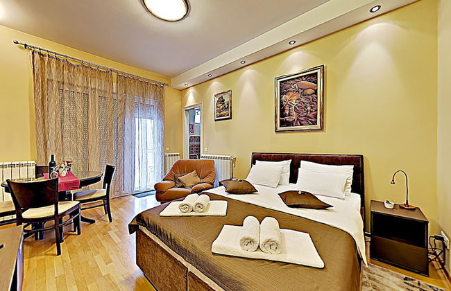 Basco Knez Mihailova Apartments - Photo 11