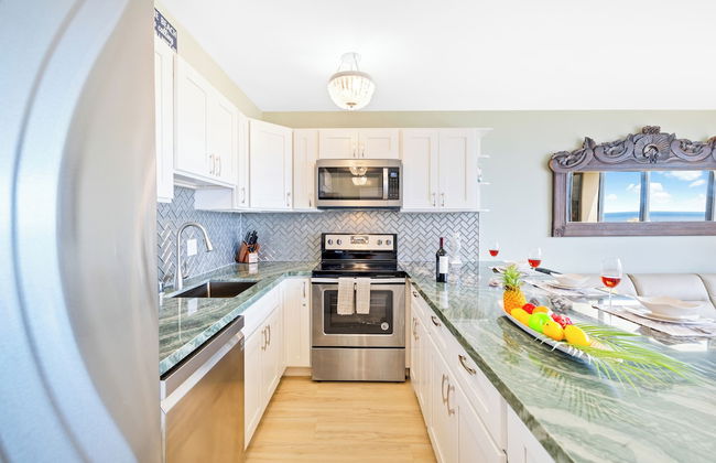 Diamond Head and Ocean views with King Bed and Parking - Foto 64