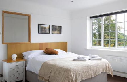 One-Bedroom flat in Cheam Village - Foto 10