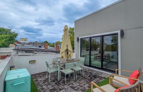 Central DC 5-BR Townhome - Walk to METRO-rail - Foto 31