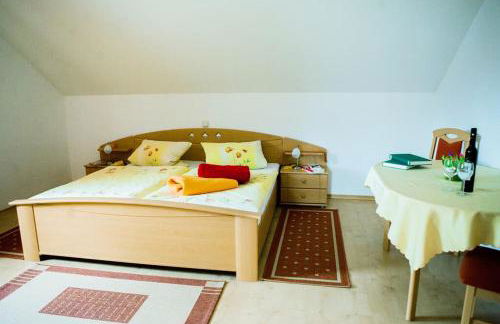 Sixt Martina - Foto 22