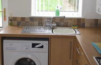 The Cwtch, Log Fire, Sleeps 6, Nr Zip World, Brecon and Bike Park Wales - Photo 35