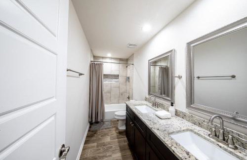 Experience Lake Solace - Photo 14