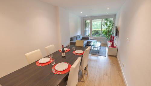 Clínica Universitaria y Hospitales by Clabao - Photo 3